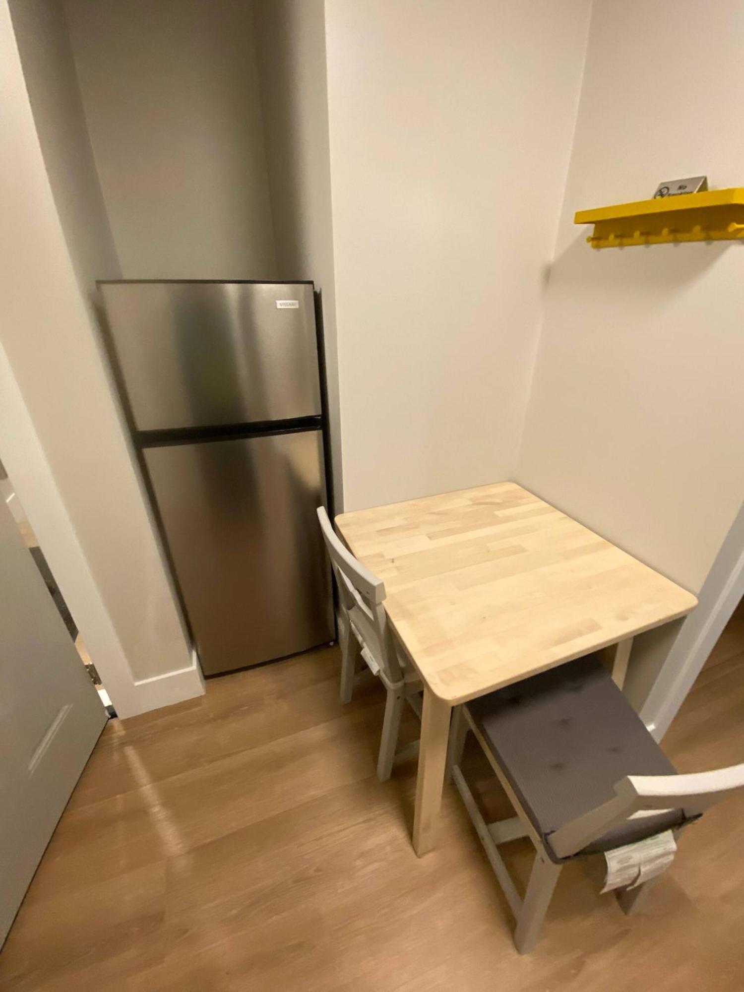 Central 2Br Near Unveristy And Whyte Ave إيدمونتون المظهر الخارجي الصورة